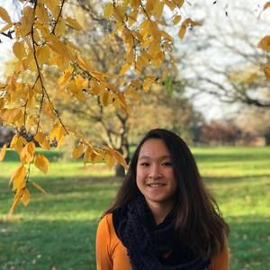 Meet your Posher, Stephanie